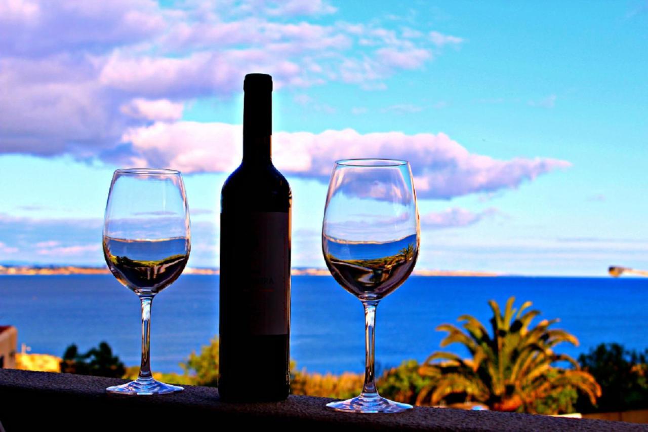 Amazing Sea View W/ 2 Bdr Ideal 4 Families W/ Wifi Lagos