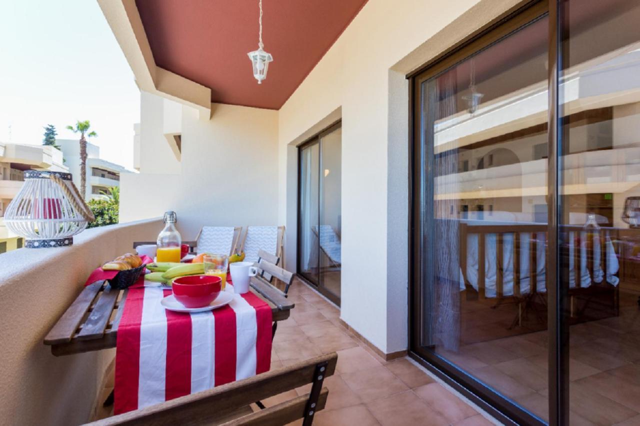 Amazing Sea View W/ 2 Bdr Ideal 4 Families W/ Wifi Apartment