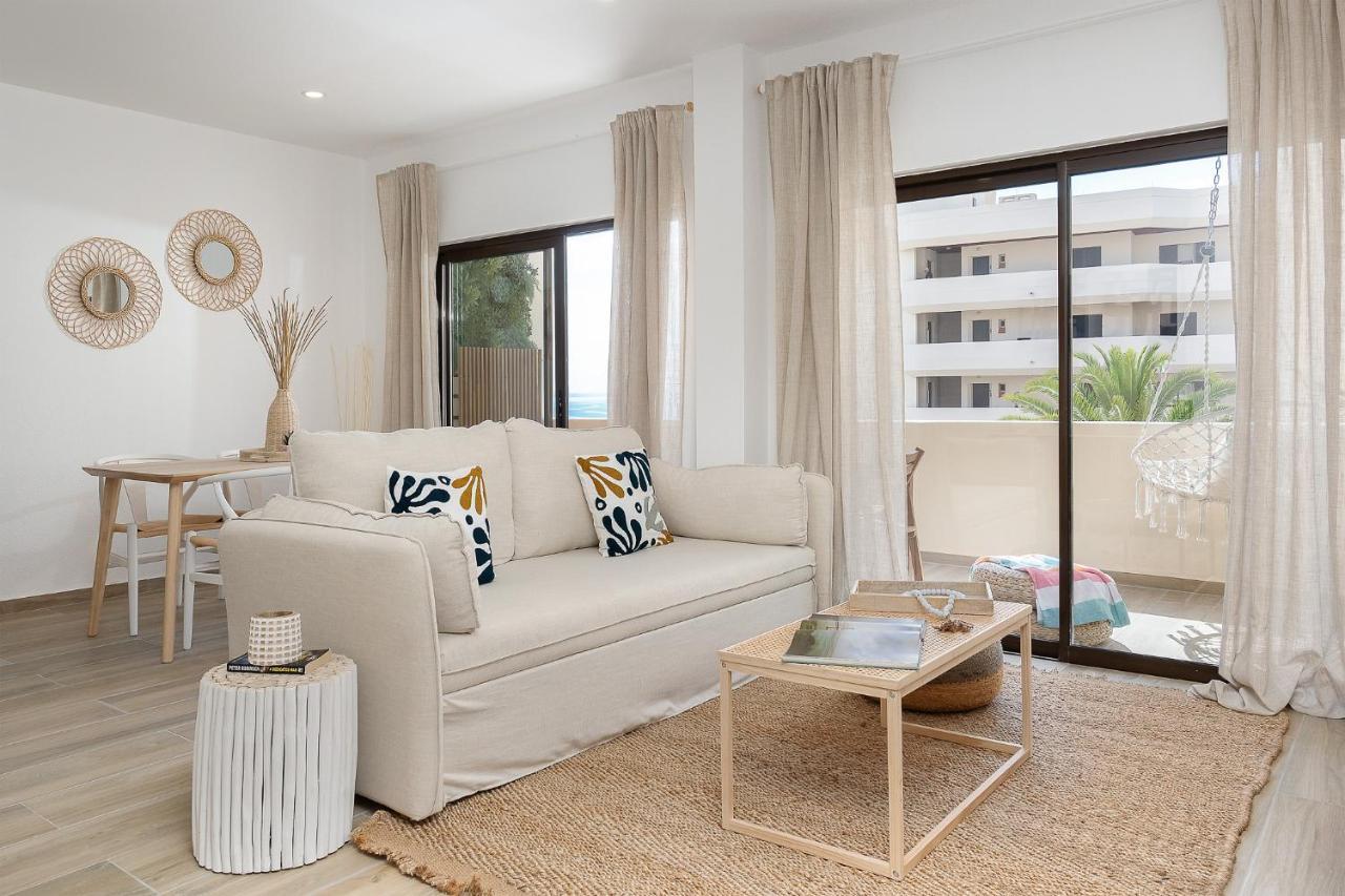 Amazing Sea View W/ 2 Bdr Ideal 4 Families W/ Wifi * Lagos